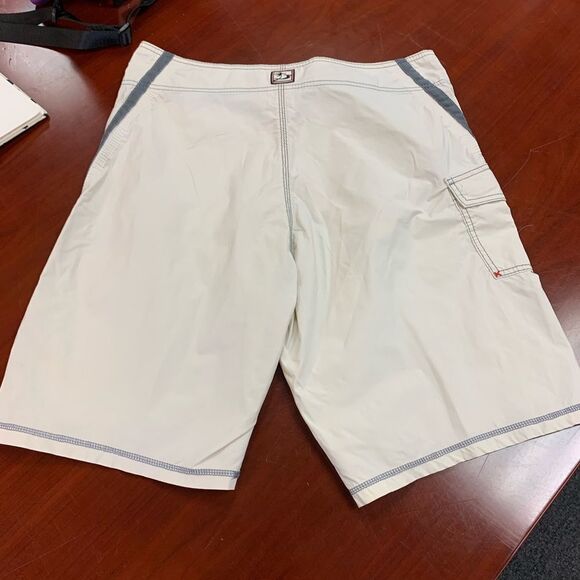 Honolua Surf Co. Tie Front Board Shorts 36 EUC - Picture 4 of 4